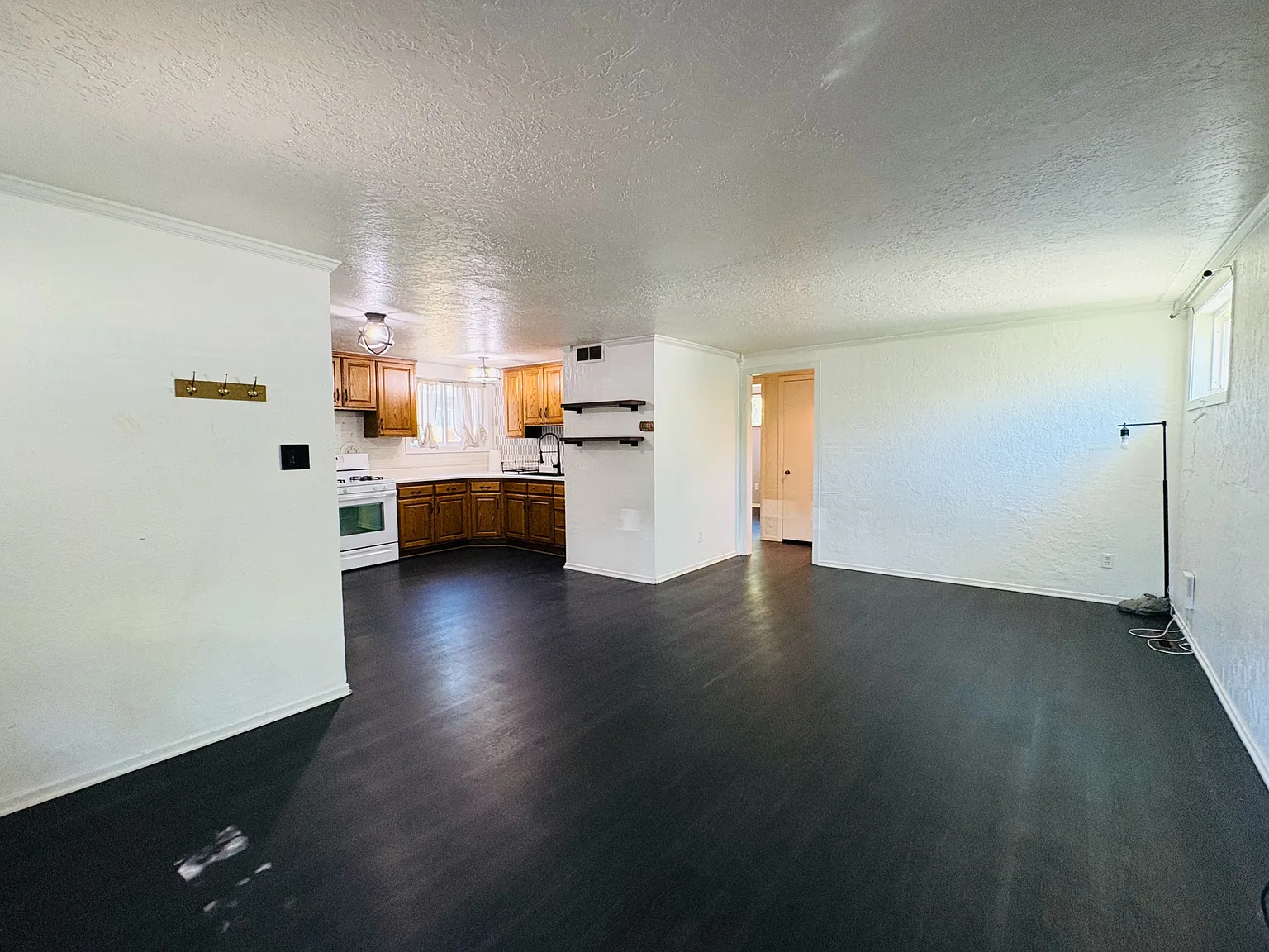 1535 S 700 W - LH - 1 — Photo 2