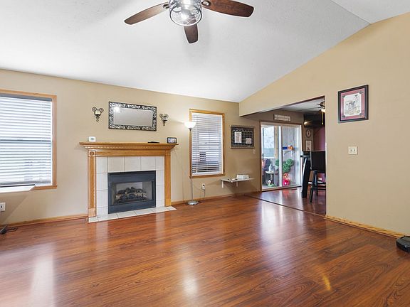 5th image of 2512 Whitmire Dr