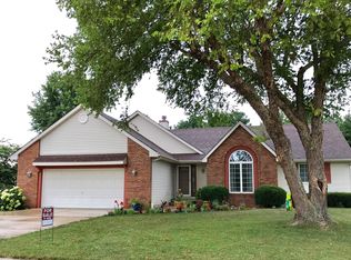 516 Mallard Dr, Chatham, IL 62629