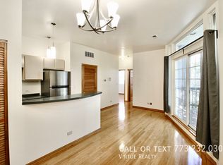 1645 N Clybourn Ave #2F, Chicago, IL 60614