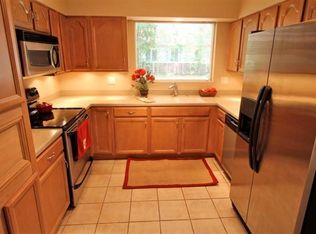 1422 Live Oak Ln, Jacksonville, FL 32207
