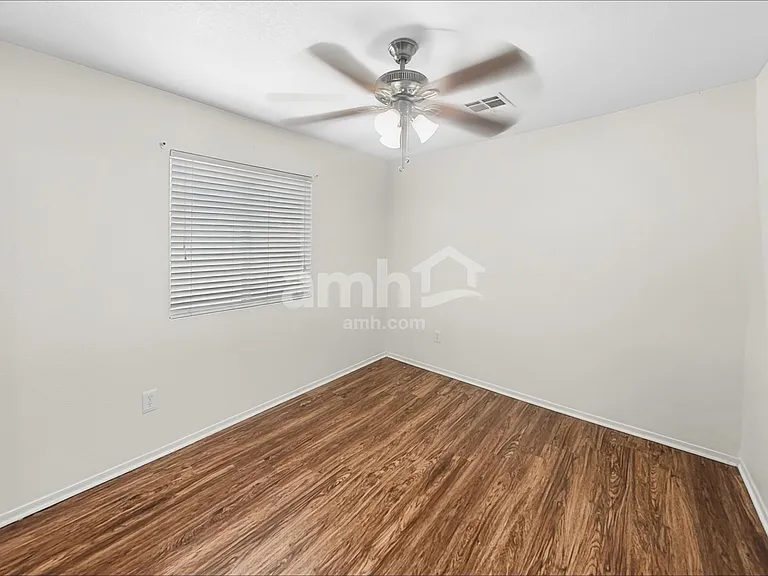 1310 S Red Rock St #A — Photo 16