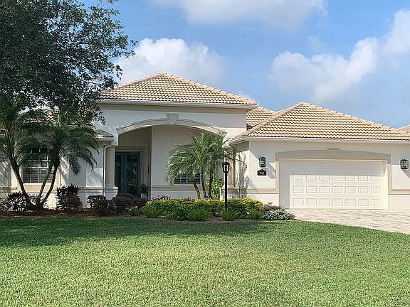 3rd image of 7044 Treymore Ct