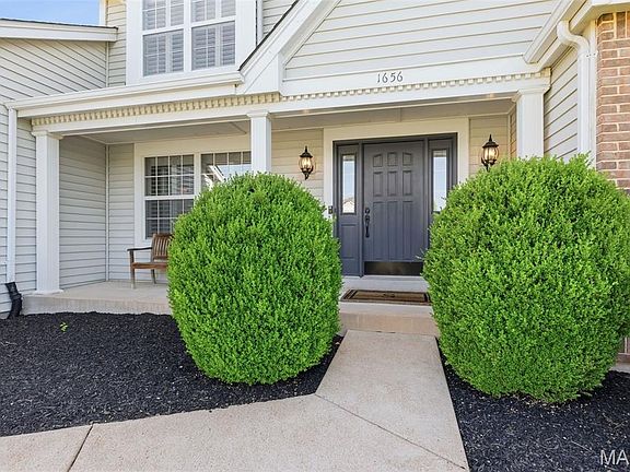 4th image of 1656 Waldens Meadow Ct