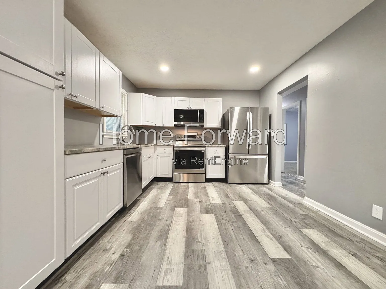3 bed, 2.0 bath, 1287 sqft, $1,725 — Photo 4