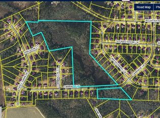 466 Carriage Ln, Raeford, NC 28376