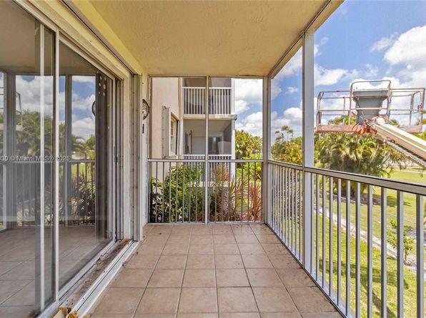 5100 SW 90th Ave APT 203, Fort Lauderdale, FL 33328