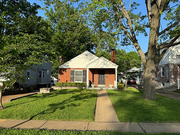 2nd image of 1018 Curran Ave