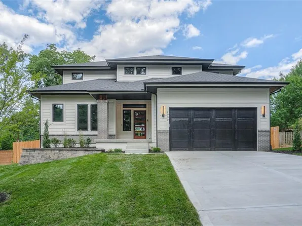 2902 W 72nd Ter, Prairie Village, KS 66208