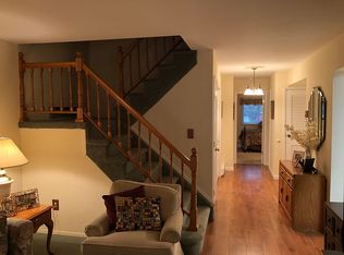 202 Alden Ct, Saint James, NY 11780