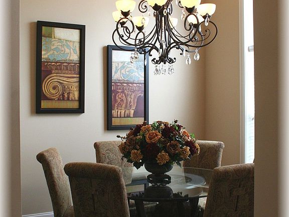 Formal Dining