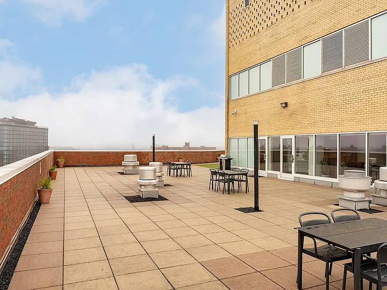 97-45 Queens Blvd #Penthouse 7 — Photo 26