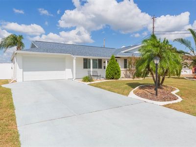 907 La Jolla Ave, Sun City Center, FL, 33573