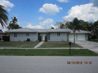 813 Chestnut Ct, Marco Island, FL 34145