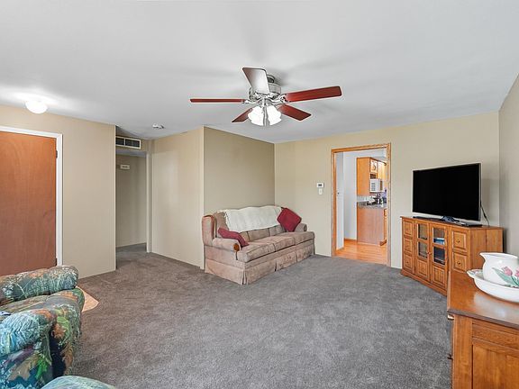 5th image of 617 Caribe Blvd