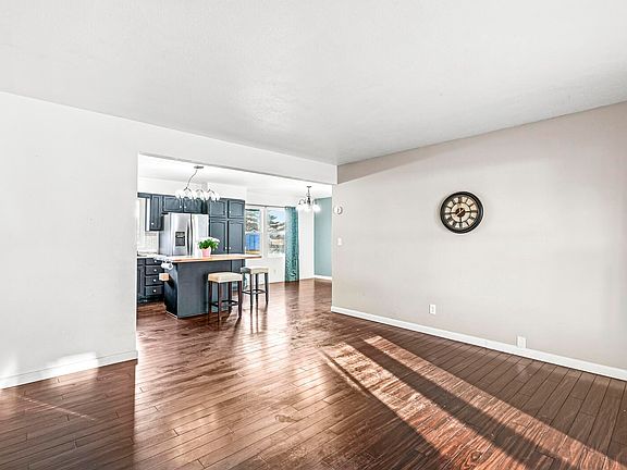 4th image of 66243 Grasslands Ln