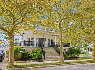 26 N Richards Ave, Ventnor City, NJ 08406