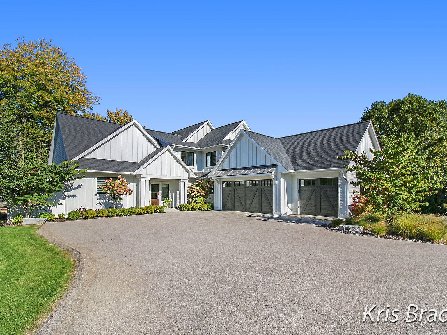 1003 Thornapple River Dr SE, Ada, MI 49301 Zillow