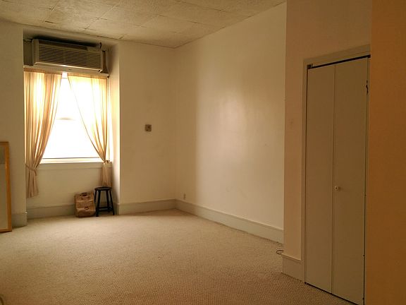 3rd image of 2715 Boardwalk APT 312