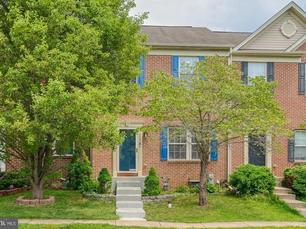 3086 Raking Leaf Dr, Abingdon, MD 21009