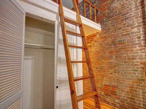 5th image of 56 W 76th St #1A