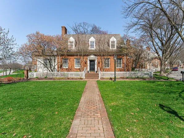 7474 King George Dr, New Albany, OH 43054