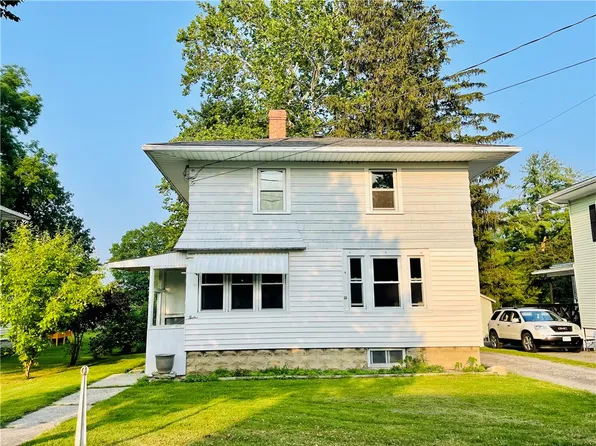 12 S Church St, Nunda, NY 14517