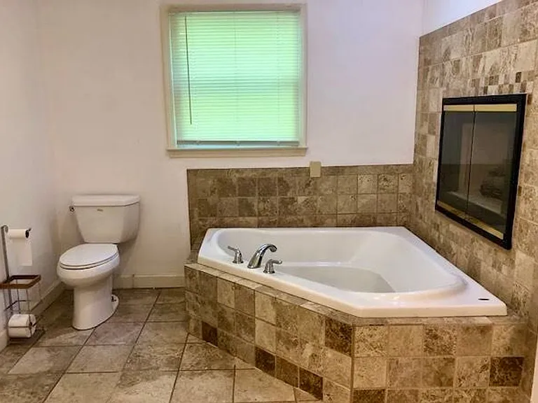 4916 Gold Crest Dr — Photo 13