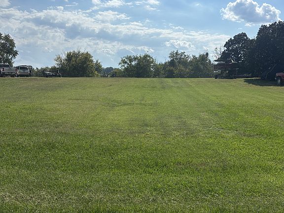 4th image of 0 Pinhook Rd Lot 9