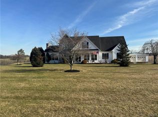 8390 Lyon Valley Rd, New Tripoli, PA 18066