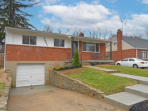 2nd image of 3941 Cedarwood Pl