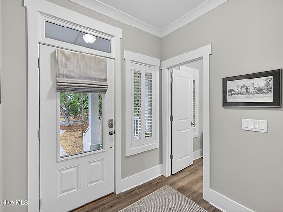 5th image of 708 Chair Road