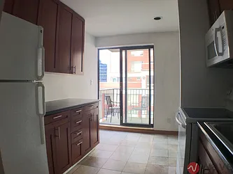 Rented by Wave Real Estate Group