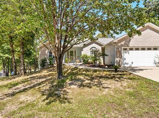 60 Red Fox Rd, Greers Ferry, AR 72067