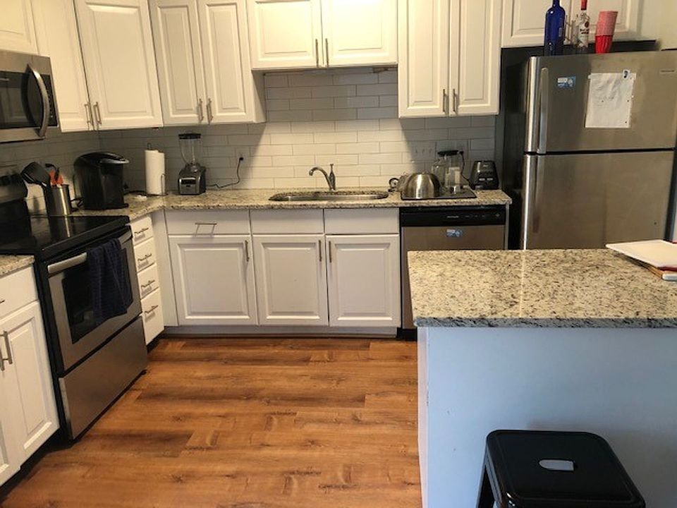 1st image of 204 Greene St APT C