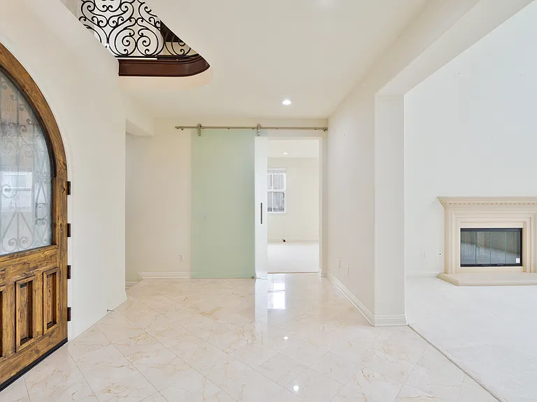 20311 Via Botticelli — Photo 29