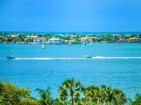139 BLUFF VIEW DRIVE #407, BELLEAIR BLUFFS, FL 33770