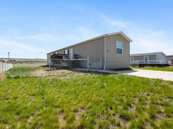 1013 Bennington Dr, Box Elder, SD 57719