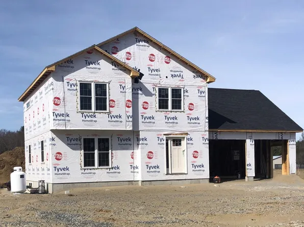 156 Quarry Lane, Highgate, VT 05459