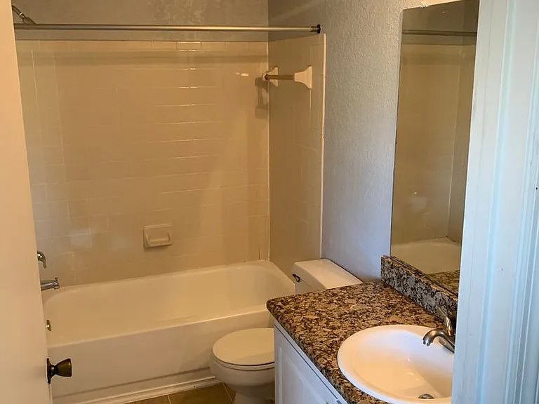 2550 N Alafaya Trl #8204 — Photo 7