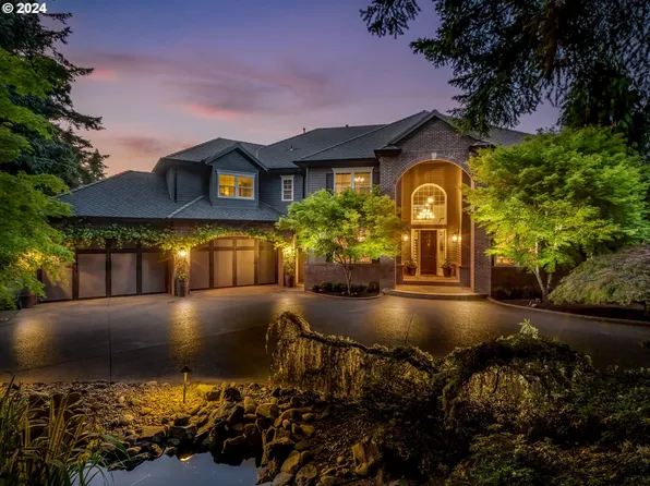 2400 SW Turner Rd, West Linn, OR 97068