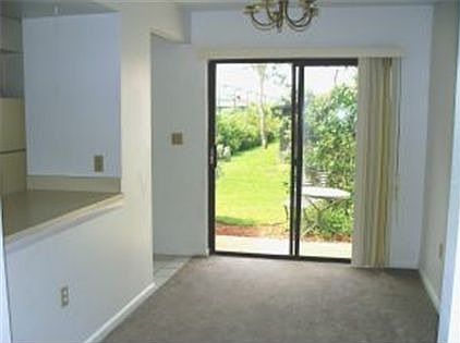 4th image of 102 Marco Villas Dr