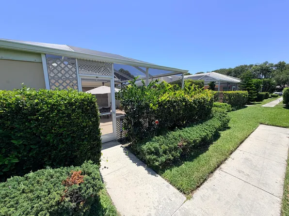 3504 Lakemont Ct #35D, West Palm Beach, FL 33403