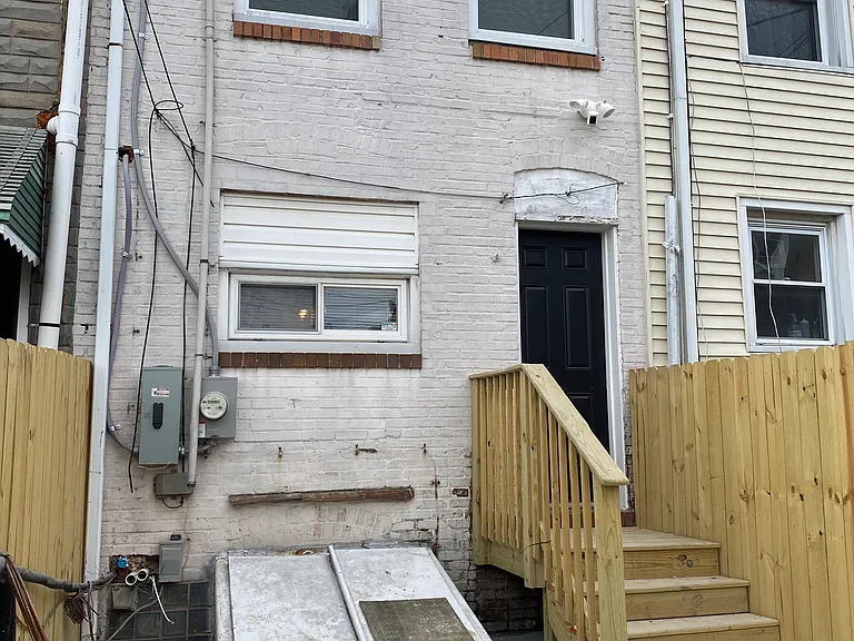 3908 Claremont St #2 — Photo 12