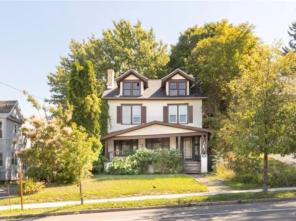 2105 S Geddes St, Syracuse, NY 13207