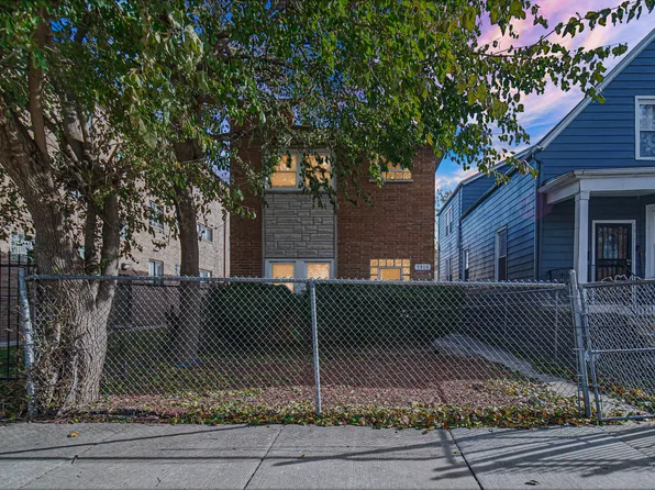 7915 S Dobson Ave, Chicago, IL 60619