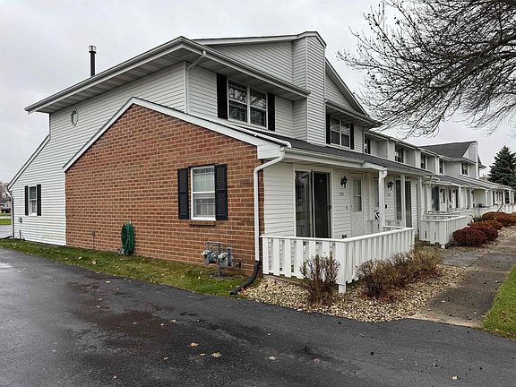 2nd image of 1434 Canyon Dr