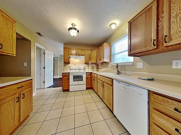 3rd image of 11513 War Admiral Ct