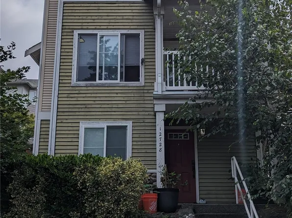 12728 35th Avenue NE, Seattle, WA 98125