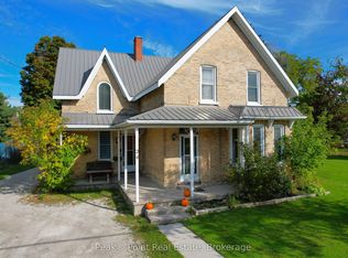 24 Queen St E, South Bruce Peninsula, ON N0H1P0